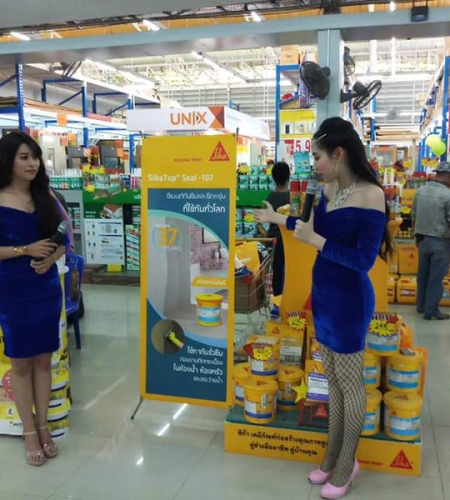 Trưng bày sản phẩm Sika